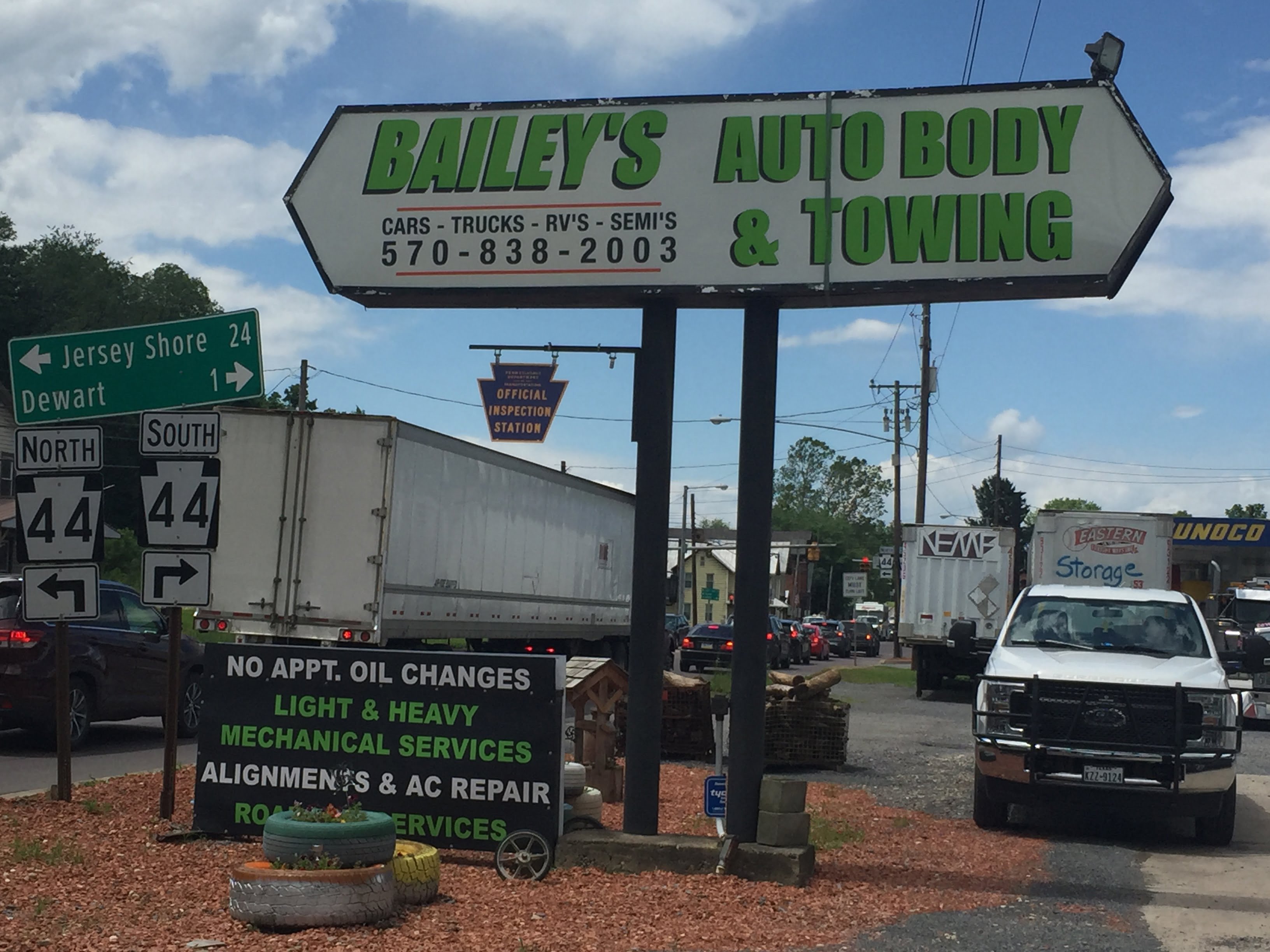 Home Bailey's Auto & Towing Accident Recovery Repair Allenwood